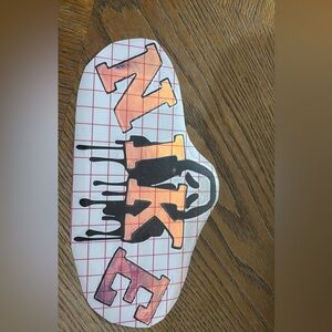 Holographic Nike scream